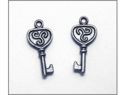 Decorative Keys (antique silver colour) TB156